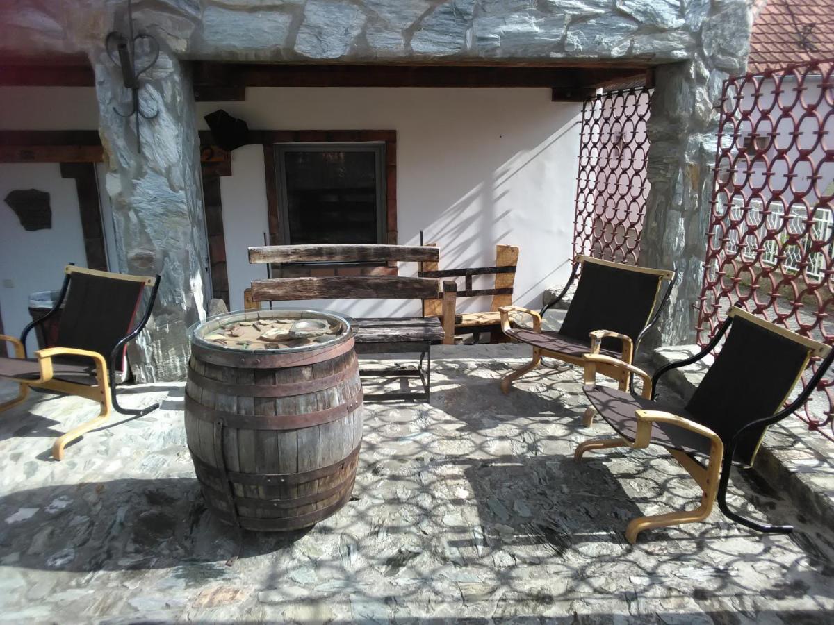 Apartmani Pinkum Veliko Gradište Extérieur photo